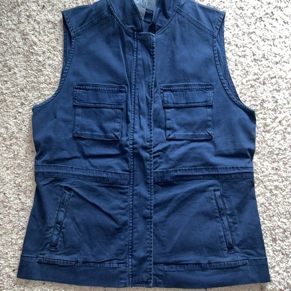Orvis Navy Blue Cotton Blend Vest Women's Size Medium Full-Zip Chest Pockets - Picture 3 of 6